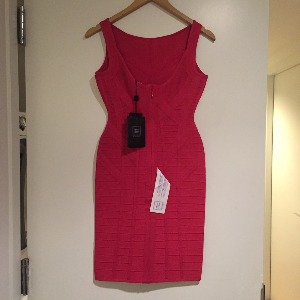 SOLD Herve Leger Kona Dress - Picture 4 of 6